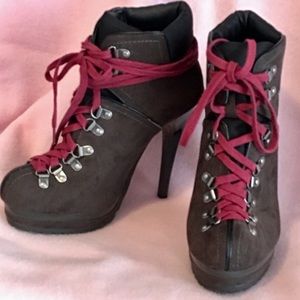 Xhilaration Stiletto Booties Sz 9.5